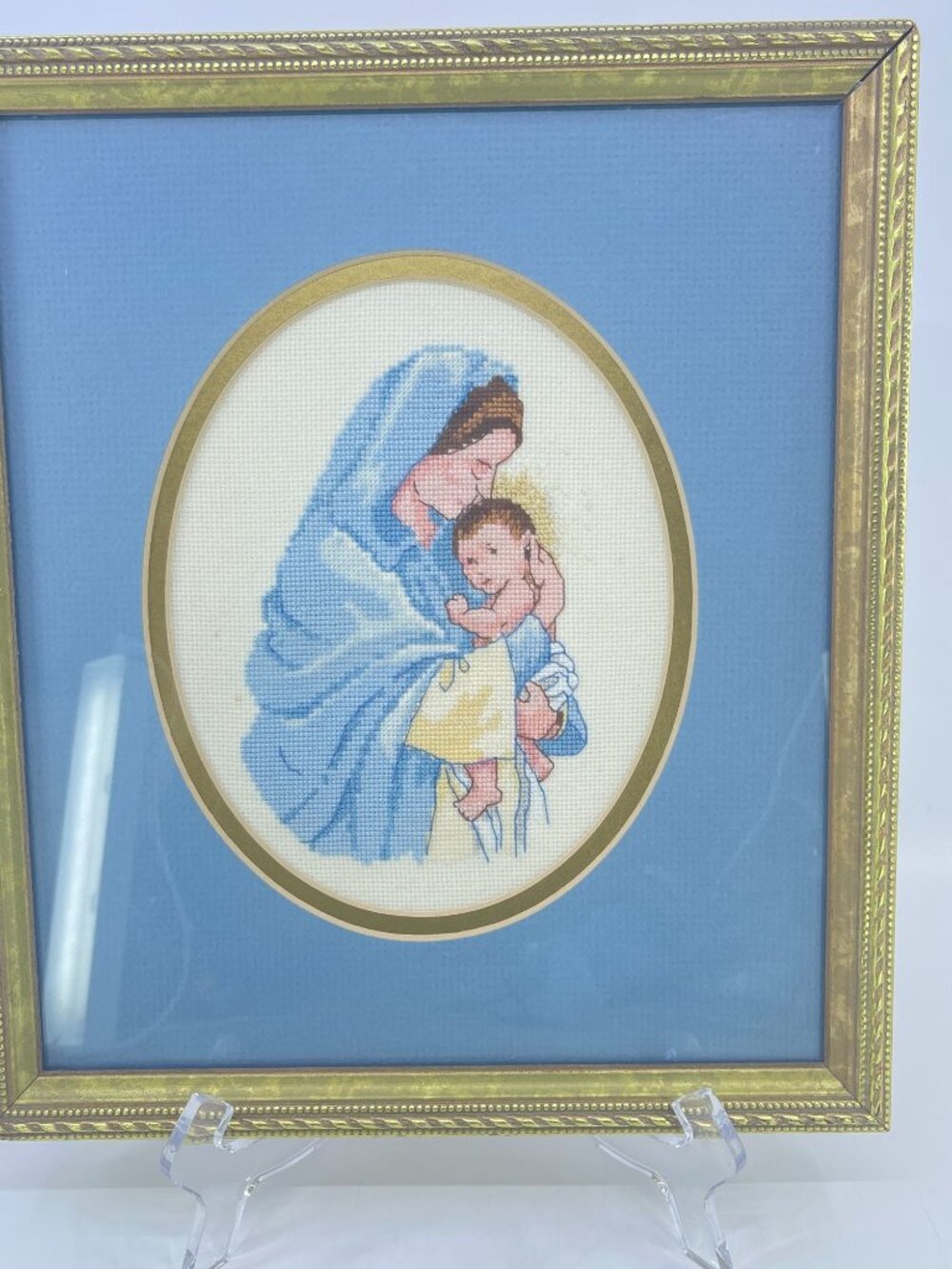 vintage cross stitched madonna and child gold tone frame 1995